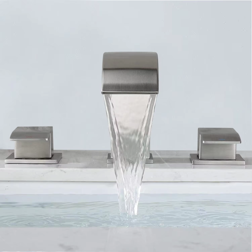 Tide waterfall faucet pouring