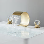 Lumière waterfall pour