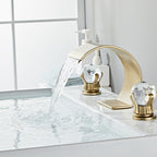 Lumière faucet side view